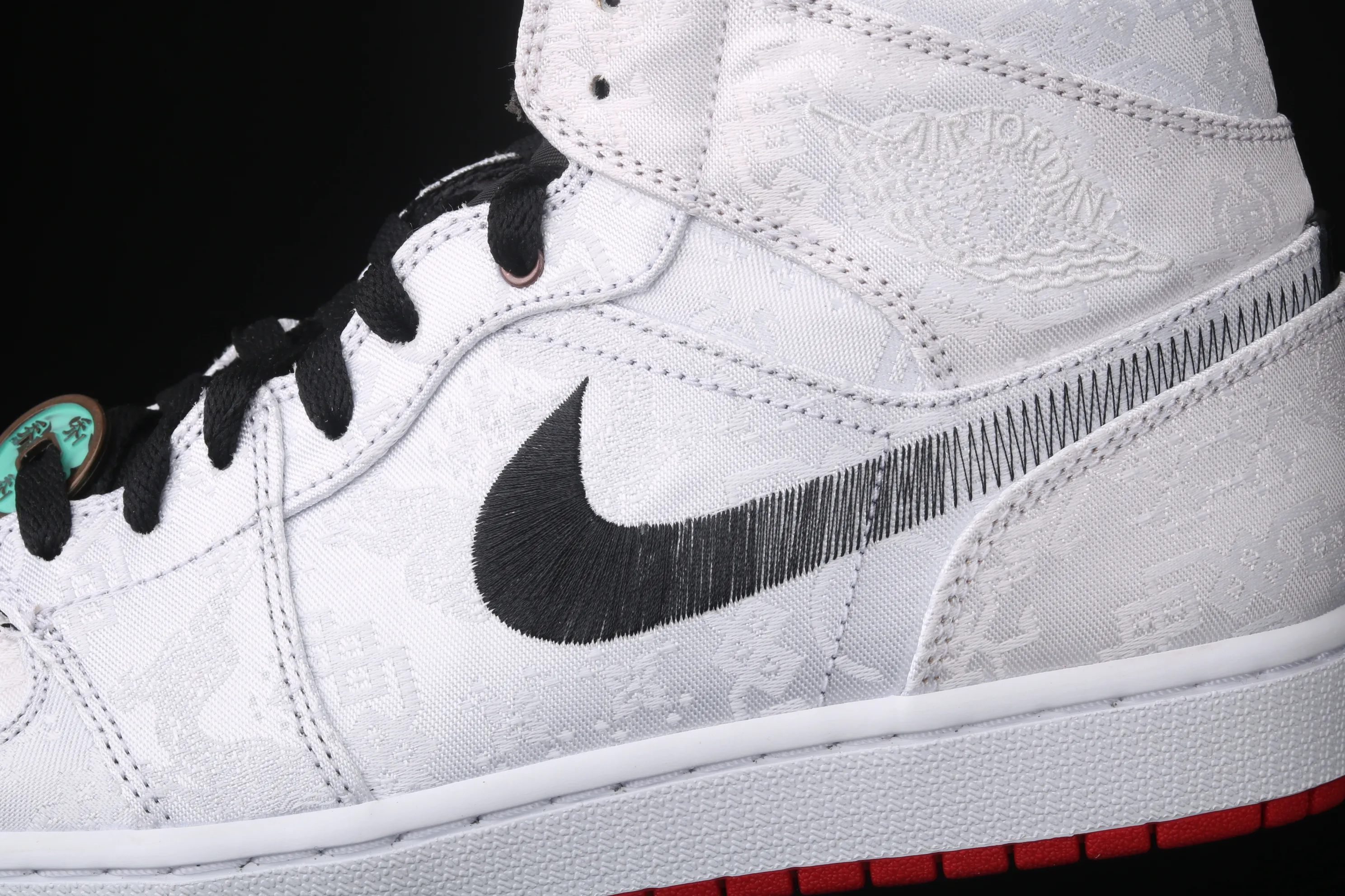 All categories Air Jordan Jordan series basketball shoes Air Jordan 1 Mid pure original version CLOT x Air Jordan 1 Mid "Fearless" AJ1 Joe 1 mid-top white silk CU2804-100